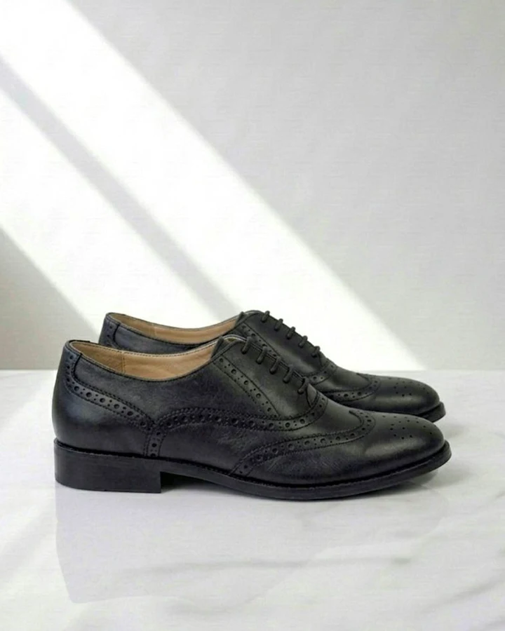 Will's Vegan Store Damen vegan Brogues Damen Wide Fit Oxford Schwarz