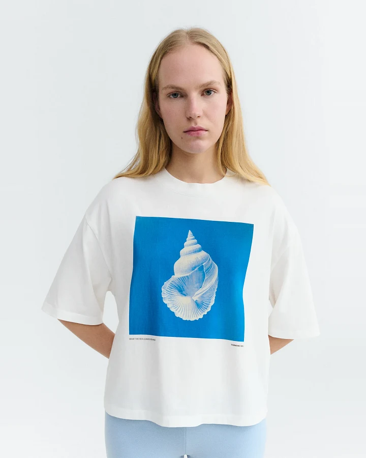 Thinking MU Damen vegan T-Shirt Oversize Sea Treasure Lena Weiß