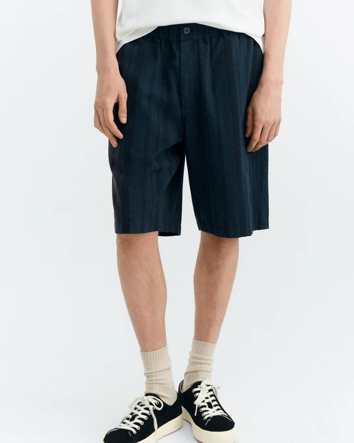 Thinking MU Herren vegan Shorts Bermuda Gasper Marineblau Gestreift