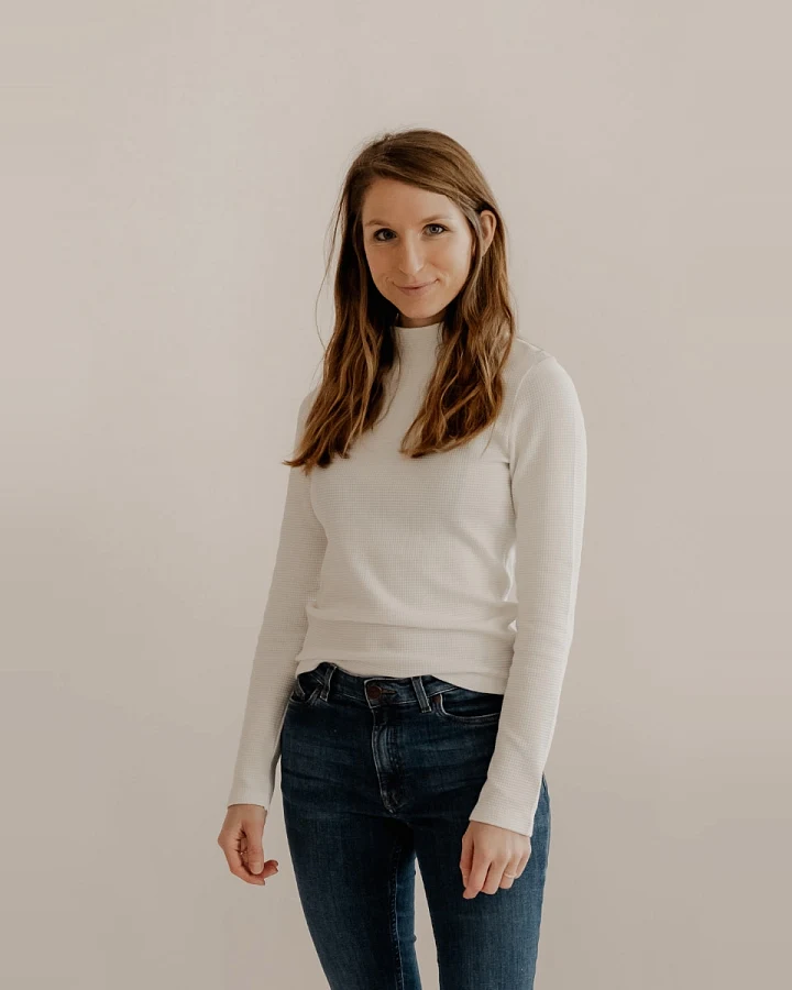 Marenika Damen vegan Langarmshirt Stand Up Kragen Clara Weiß