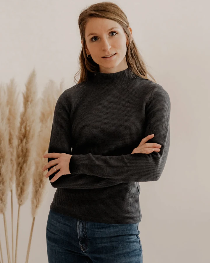 Marenika Damen vegan Longsleeve Mit Stehkragen Clara Schwarz