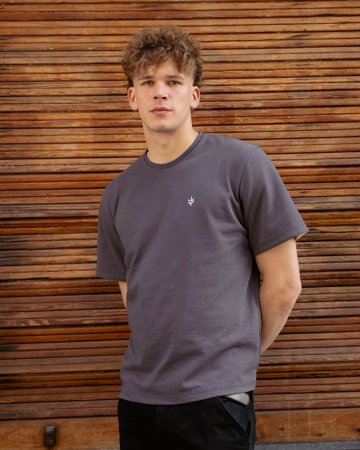 Lucid Collective Herren vegan T-Shirt Honet Anthrazit Grau