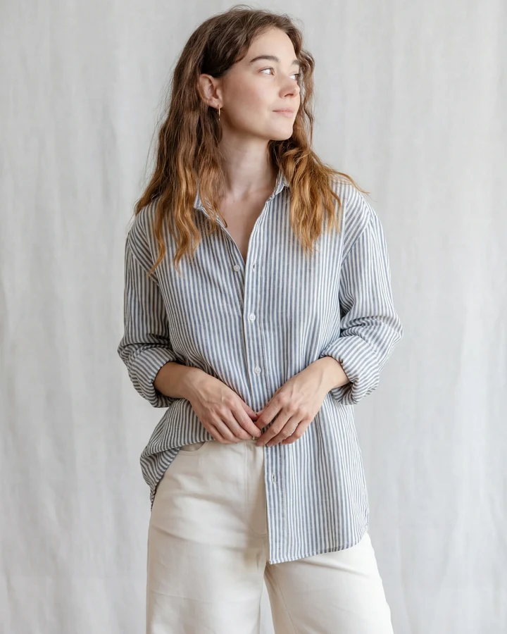 Jyoti Fair Works Damen vegan Hemd Himat Gestreift Blau