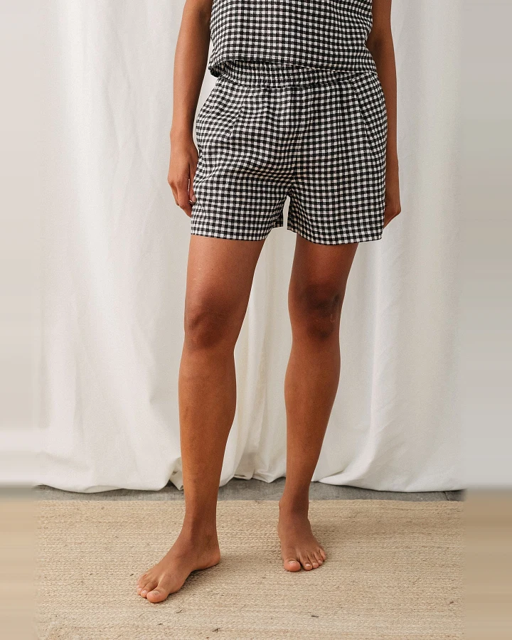 TWOTHIRDS Damen vegan Shorts Walfisch Black And White Vichy
