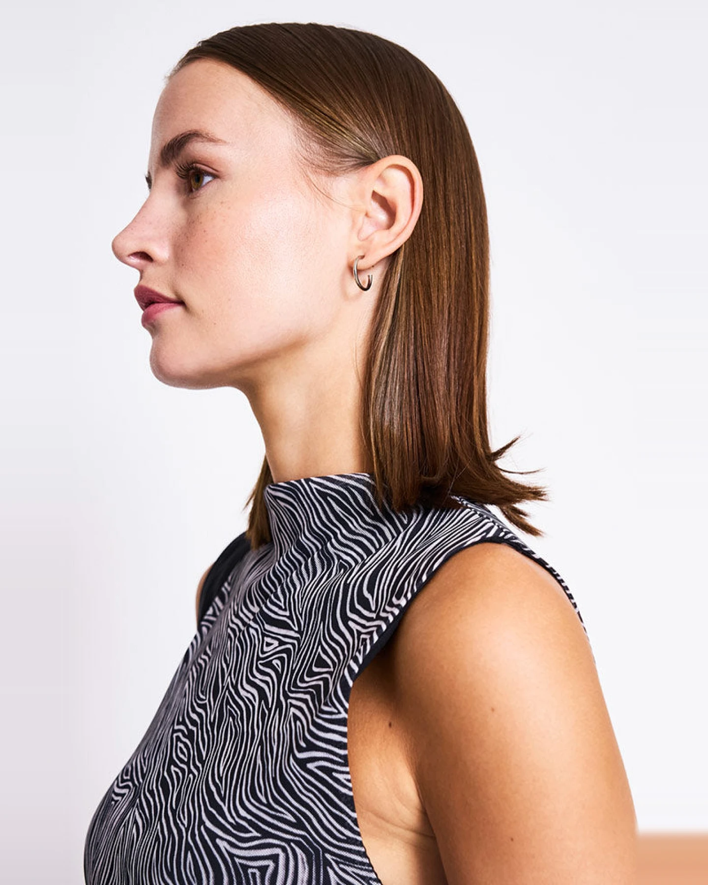 JAN 'N JUNE Damen vegan Kleid Culex Zebra – Ansicht 2