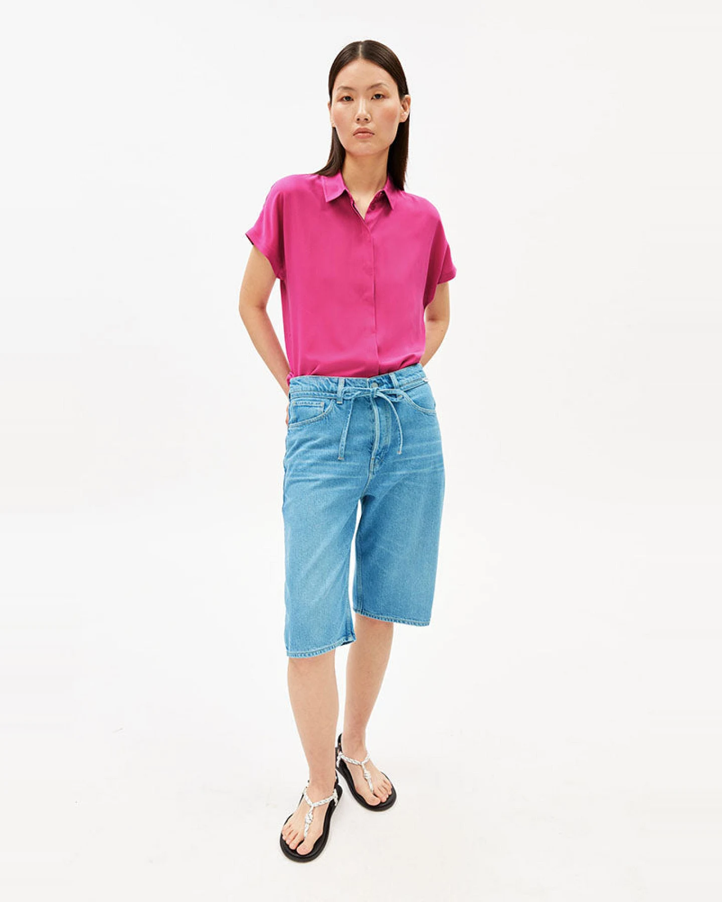 ARMEDANGELS Damen vegan Bluse Larisaana Very Berry – Ansicht 2