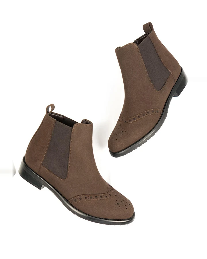 Will's Vegan Store Damen vegan Chelsea Boots Brogue Dunkelbraun