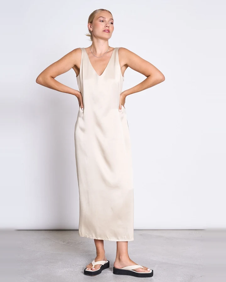 JAN 'N JUNE Damen vegan Maxikleid Benvie Elfenbein