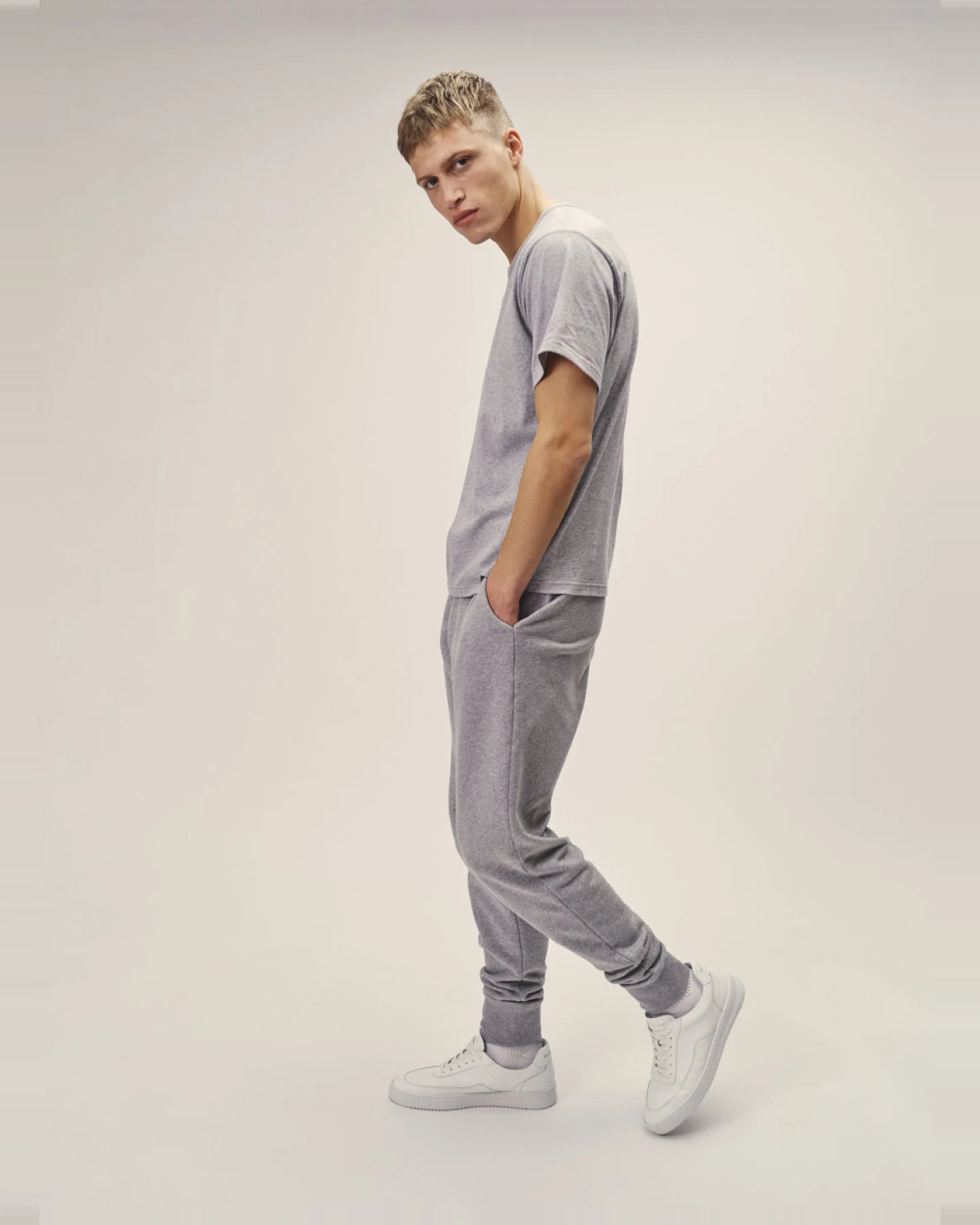WOTE Herren vegan Sweatpants Grau-Melange – Ansicht 2