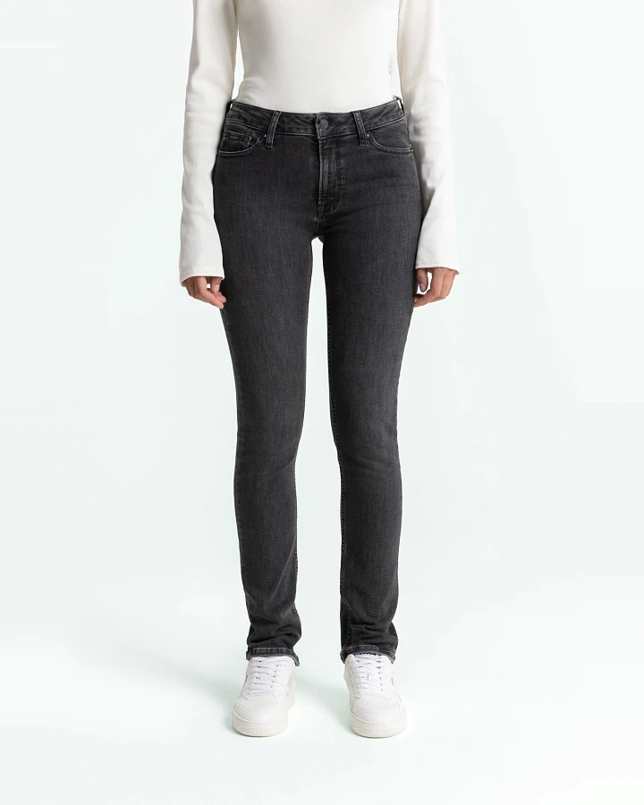 Kings of Indigo Damen vegan Jeans Emi Journey Grau