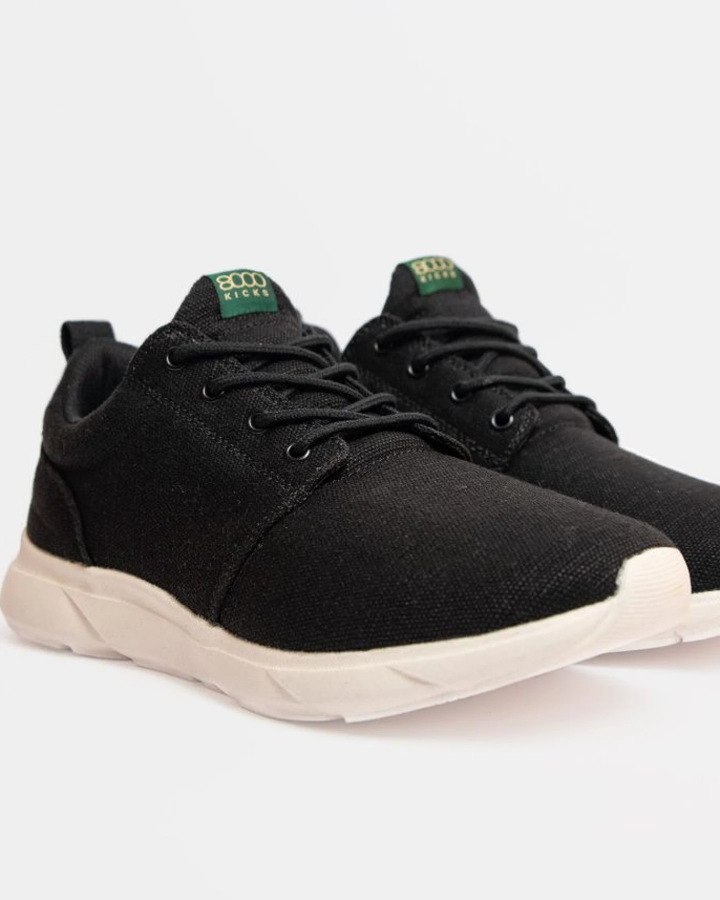 8000kicks EU Herren vegan Sneaker Herren Explorer V2 Schwarz Und Weiß – Ansicht 2