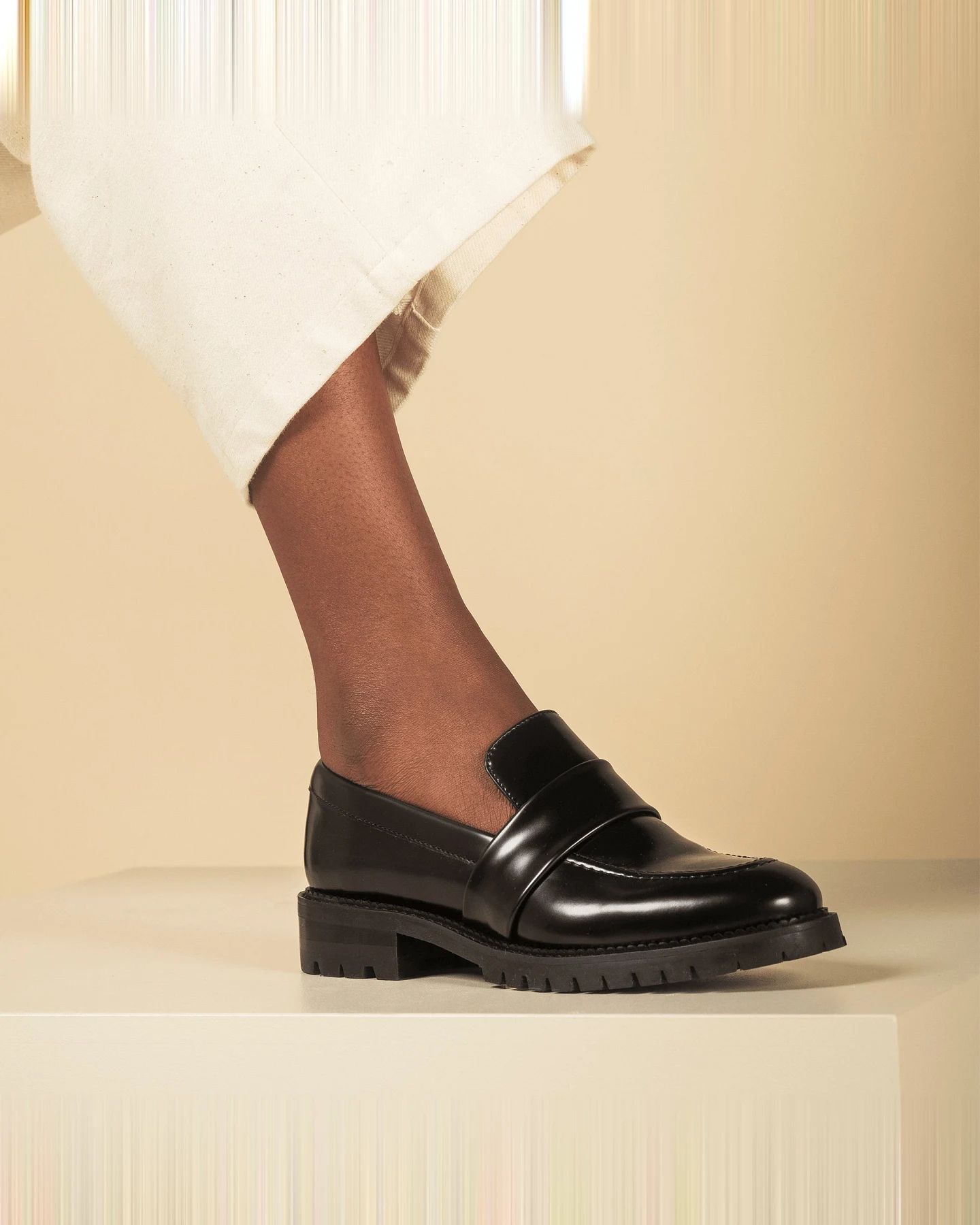 NAE Damen vegan Loafers Elena Schwarz – Ansicht 2