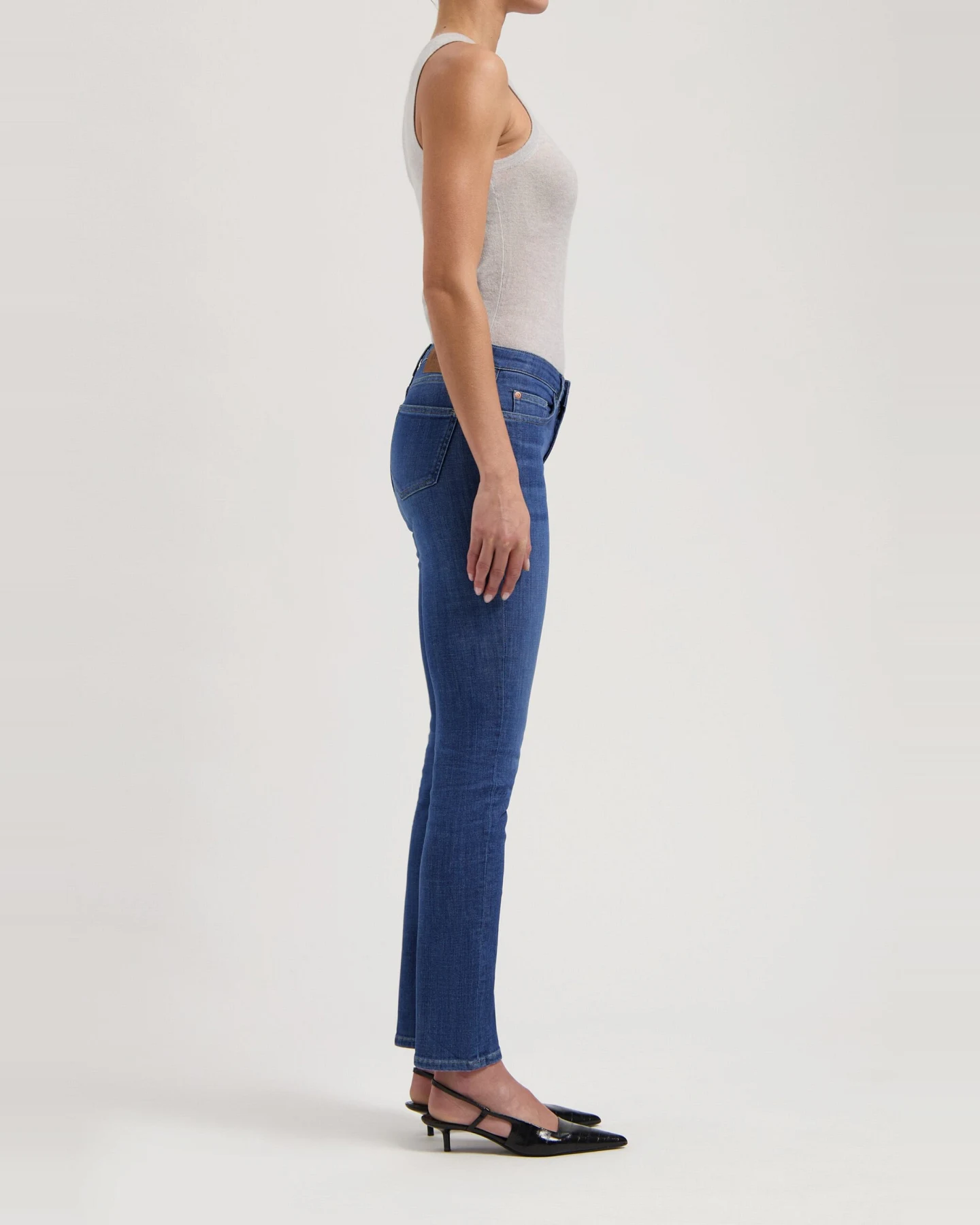 MUD Jeans Damen vegan Jeans Low Slim Faye Stone Indigo – Ansicht 2