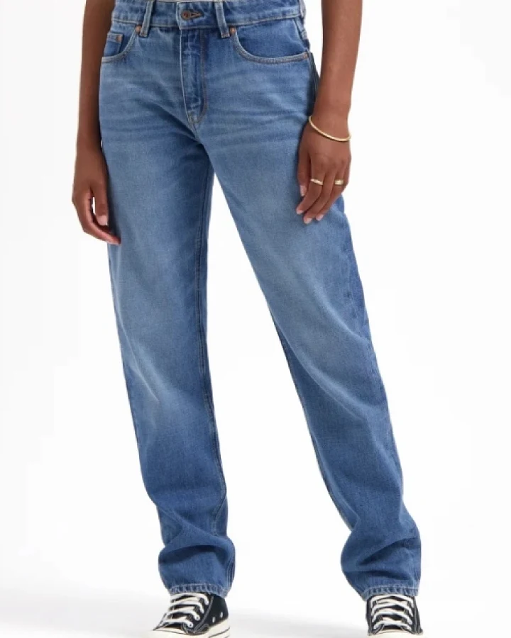 Kuyichi Damen vegan Jeans Boyfriend Jenna Faded Blau