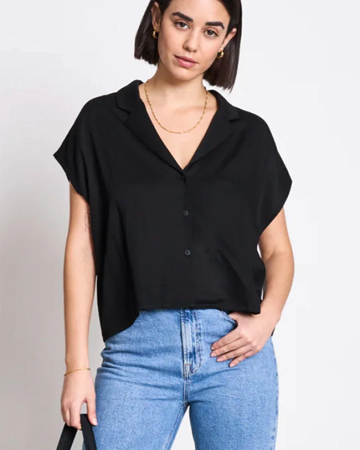 JAN 'N JUNE Damen vegan Bluse Tierra Schwarz