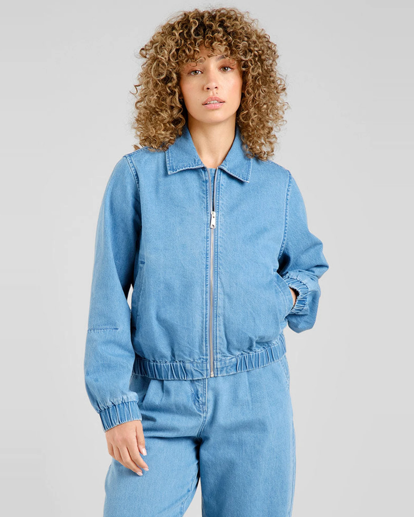 DEDICATED Damen vegan Jacke Sunna Denim Blau – Ansicht 2