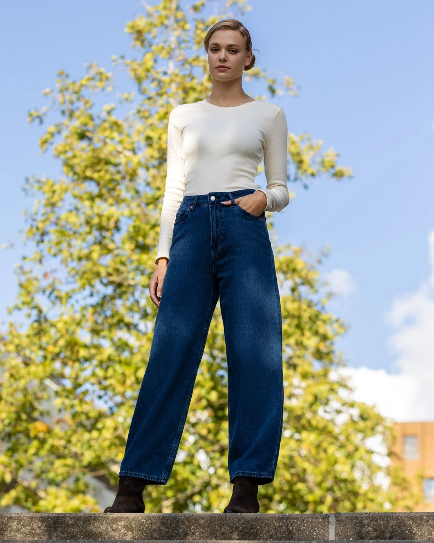 Jeans Leila Cropped Alex Dark Worn – Ansicht 4