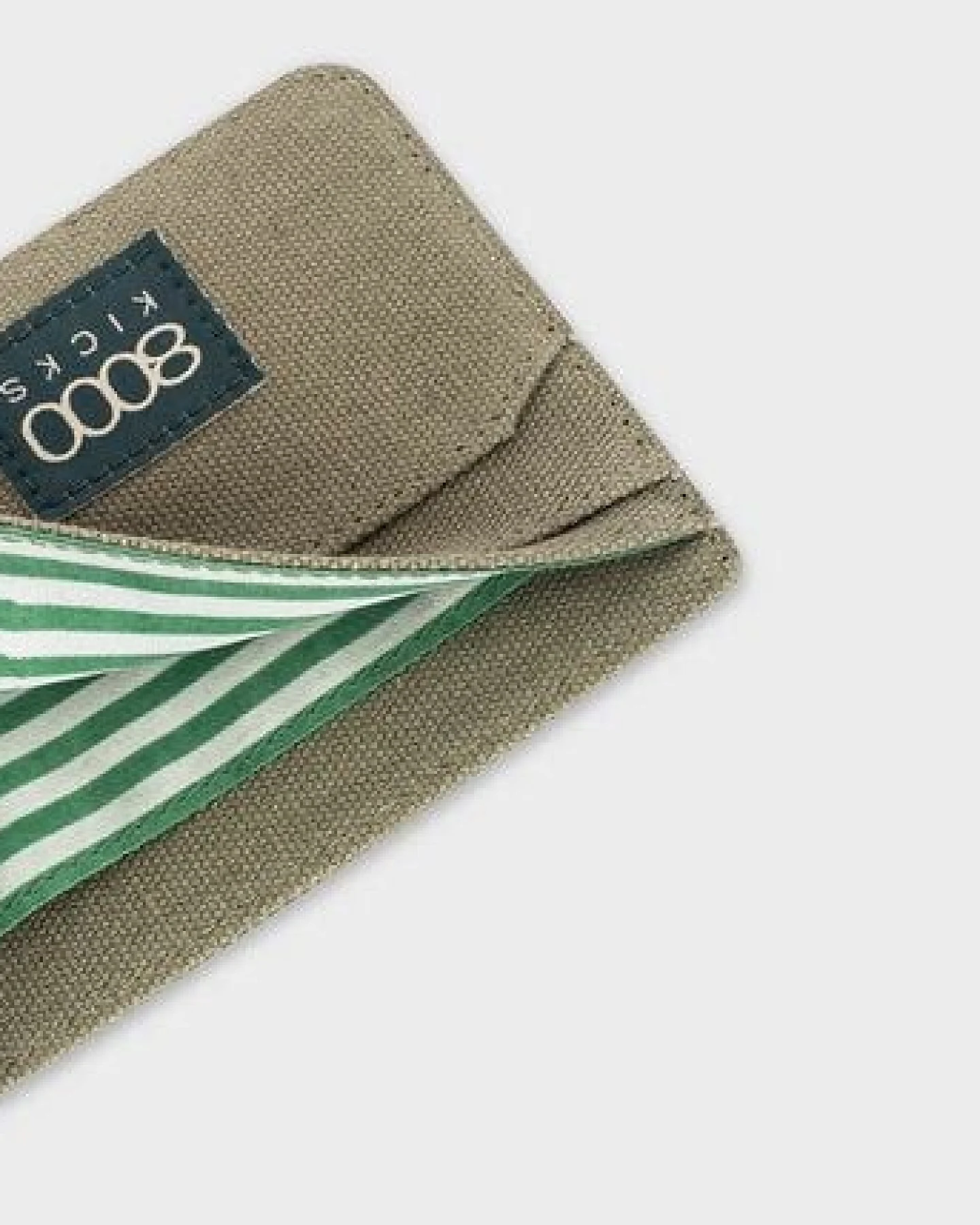 8000Kicks Stealth-Hanf-Geldbörse – Ansicht 4