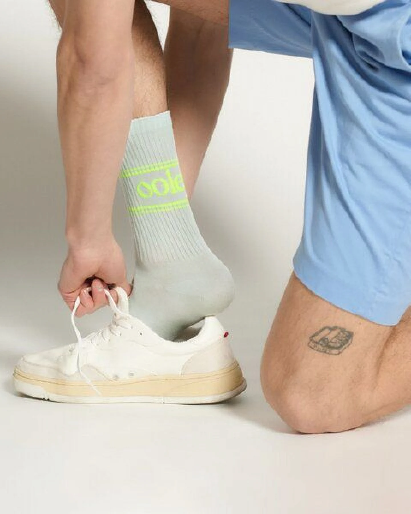 Socken "Ooley Pastel Neon" aus Biobaumwolle made in Italy – Ansicht 3