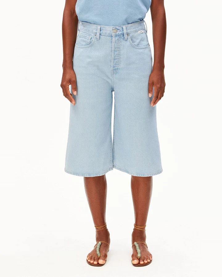 Jeansshorts City Blau