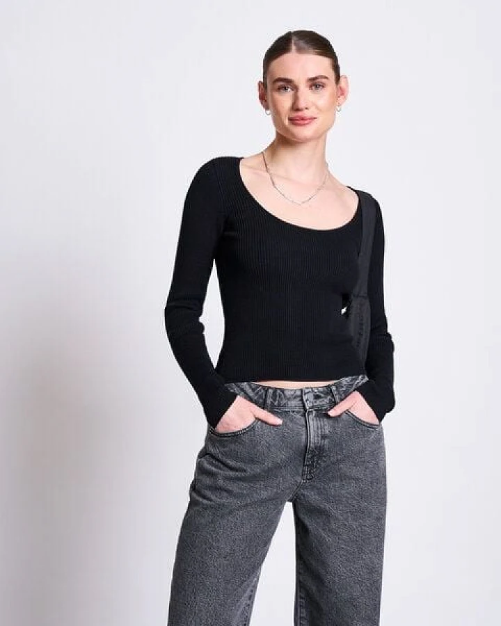 Schwarz