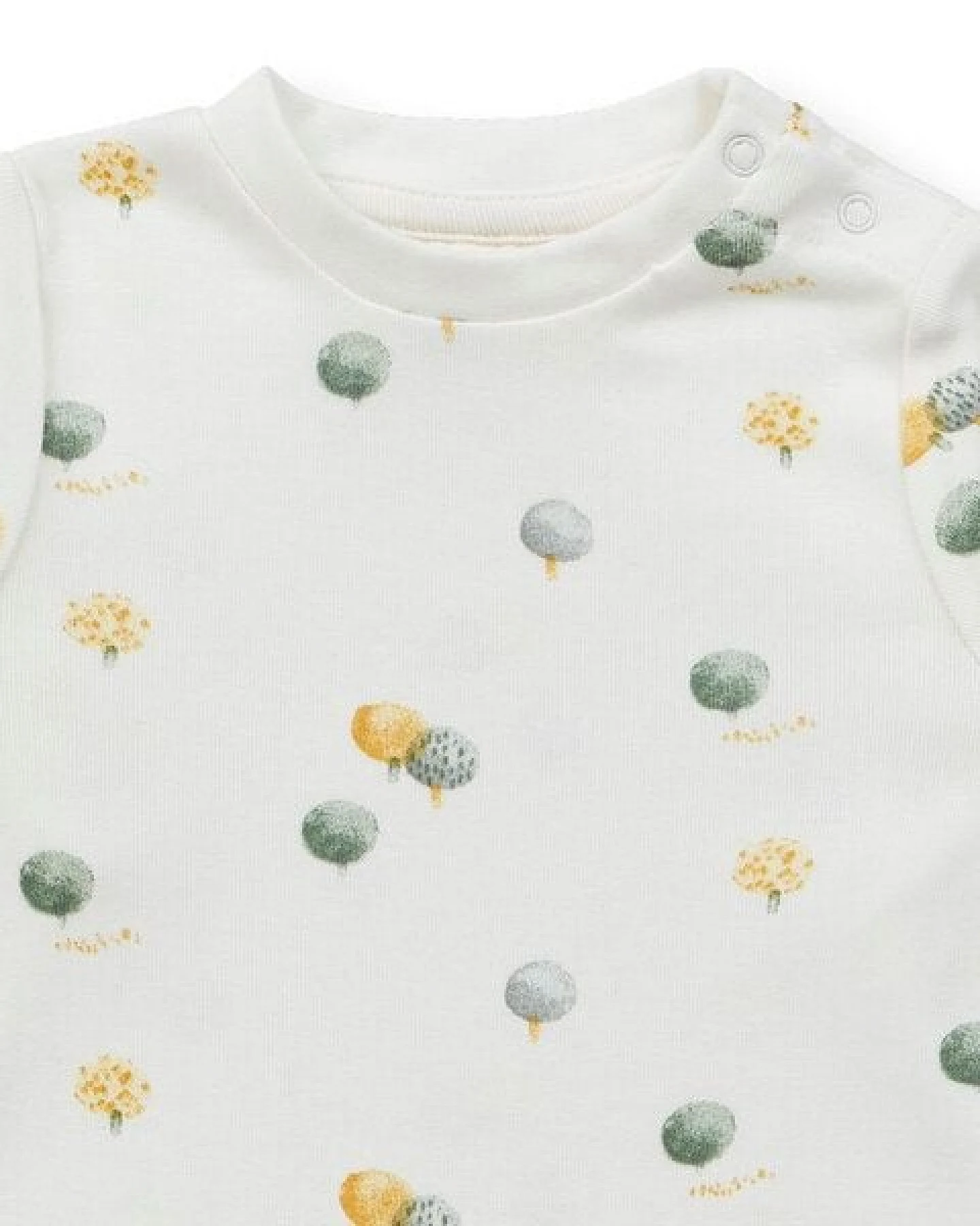 sense-organics Baby Strampler mit Baumdruck, Modell TONA – Ansicht 2