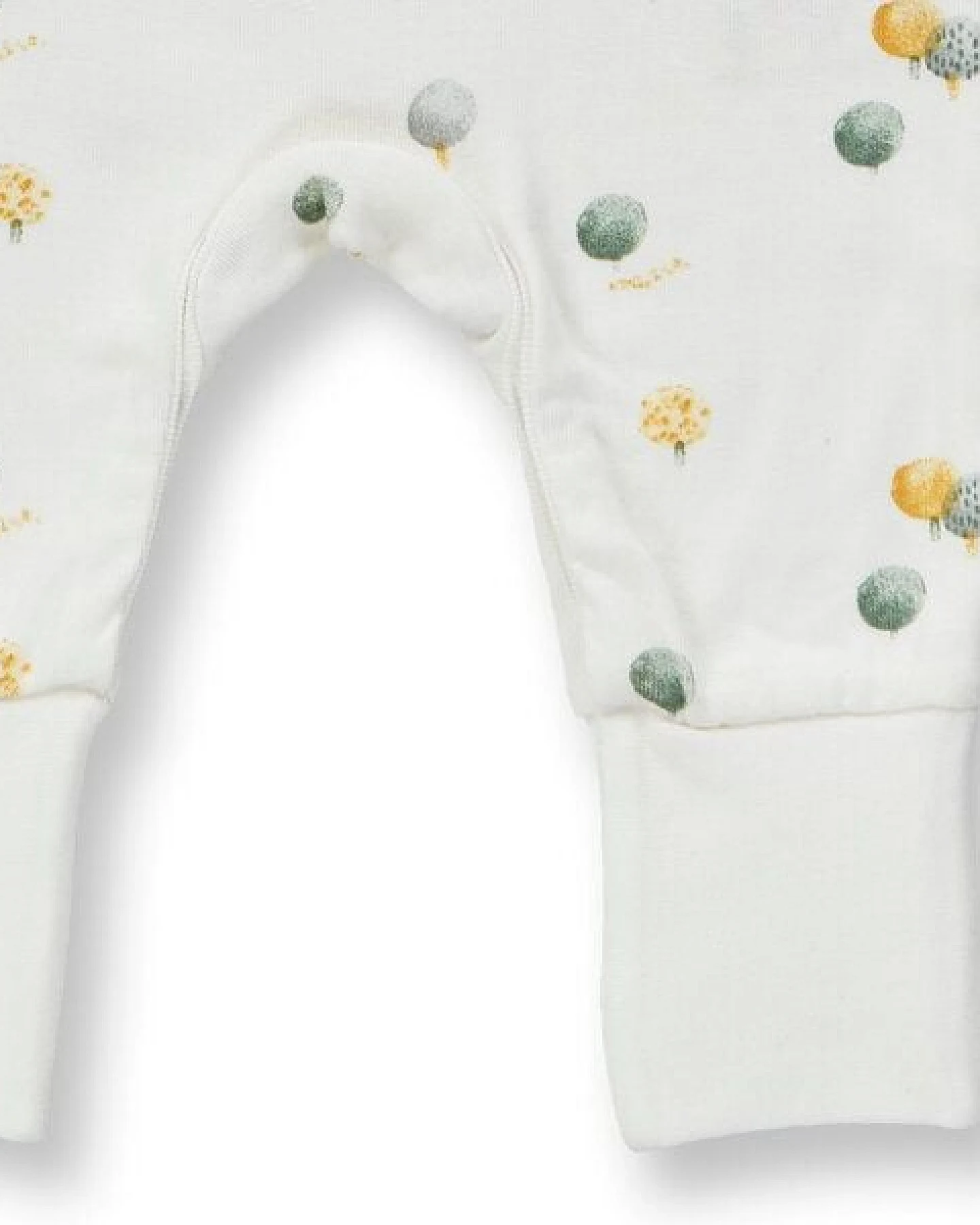 sense-organics Baby Strampler mit Baumdruck, Modell TONA – Ansicht 4