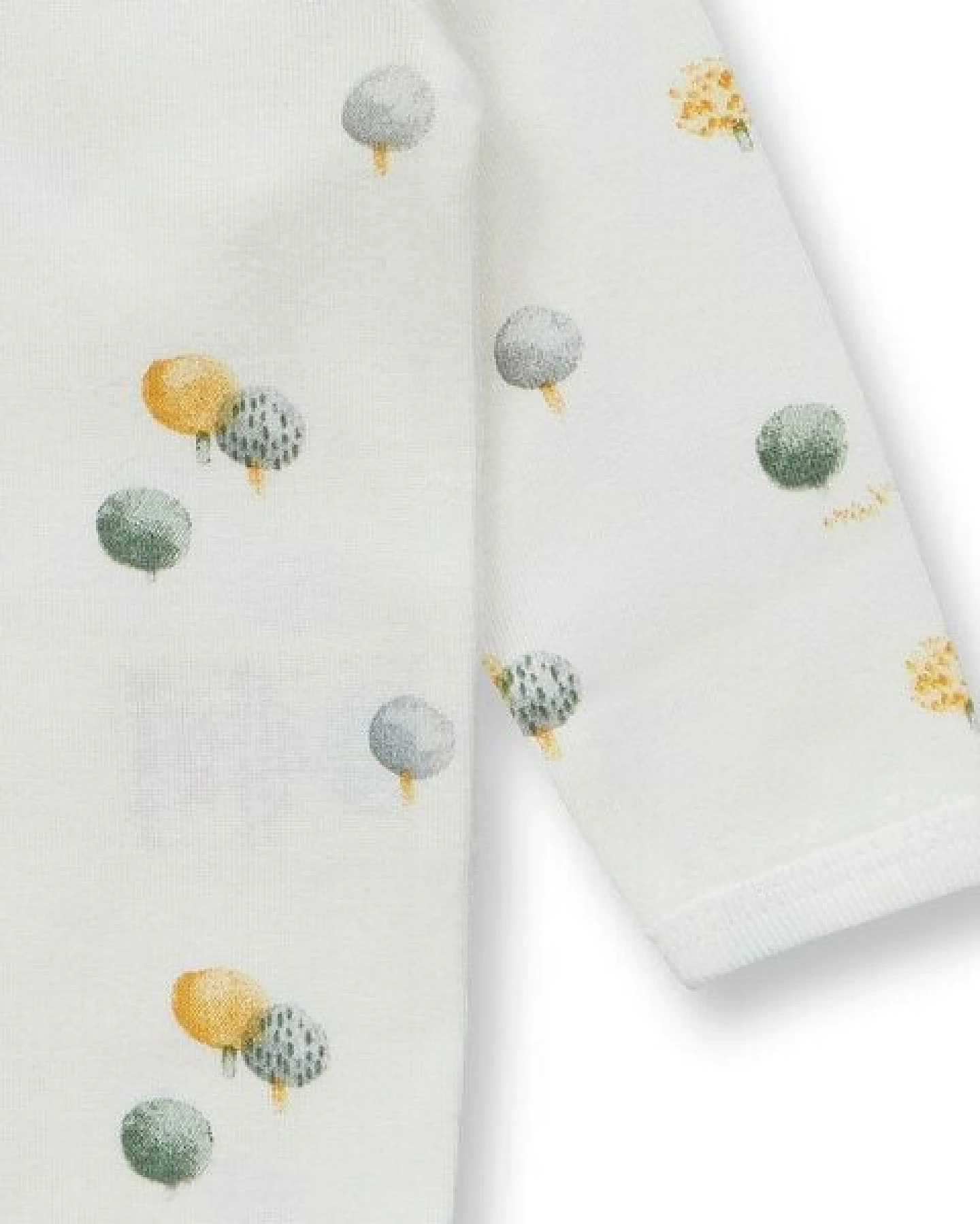 sense-organics Baby Body mit Baumdruck, Modell YVON – Ansicht 4