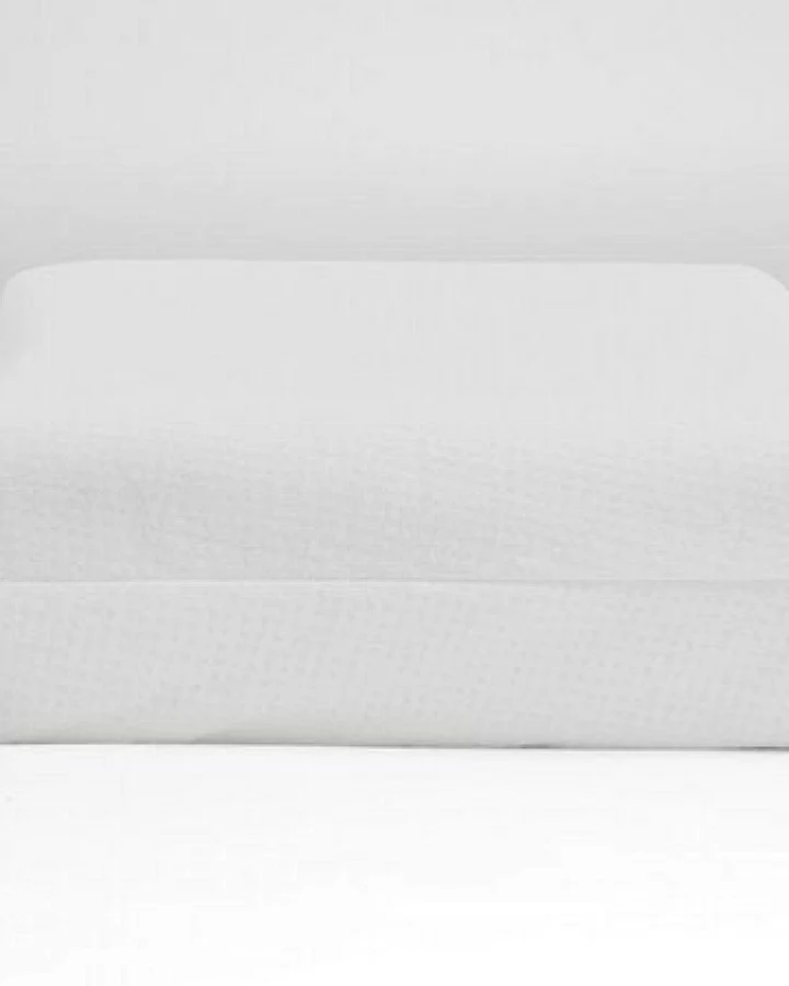 Kissen 44x63x11/13 "Yumeko" aus Naturlatex Wave
