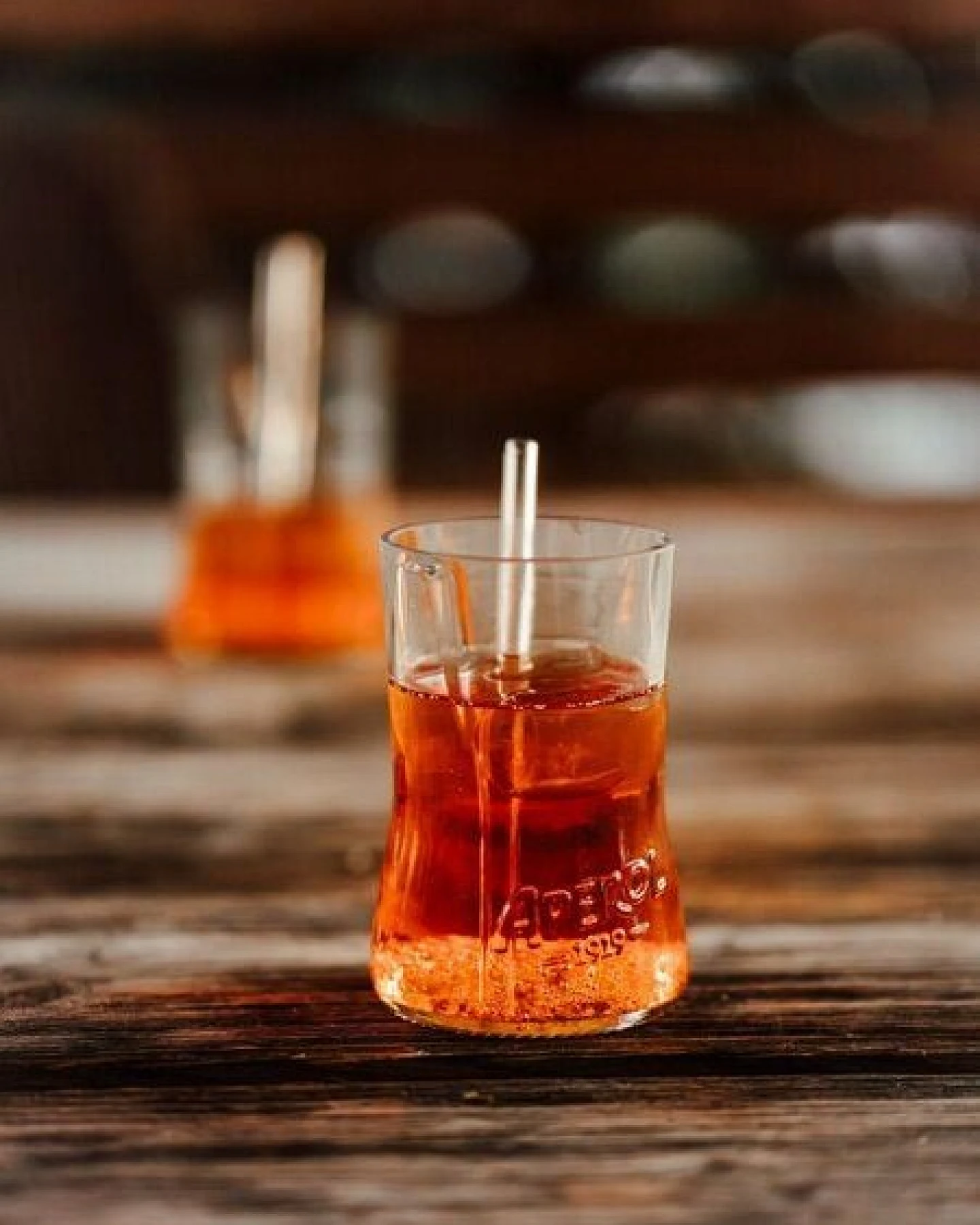 MaBe 16er Set Aperol Gläser - UPCYCLING aus der leeren 0,7l Flasche MIT 16x Glashalm – Ansicht 4