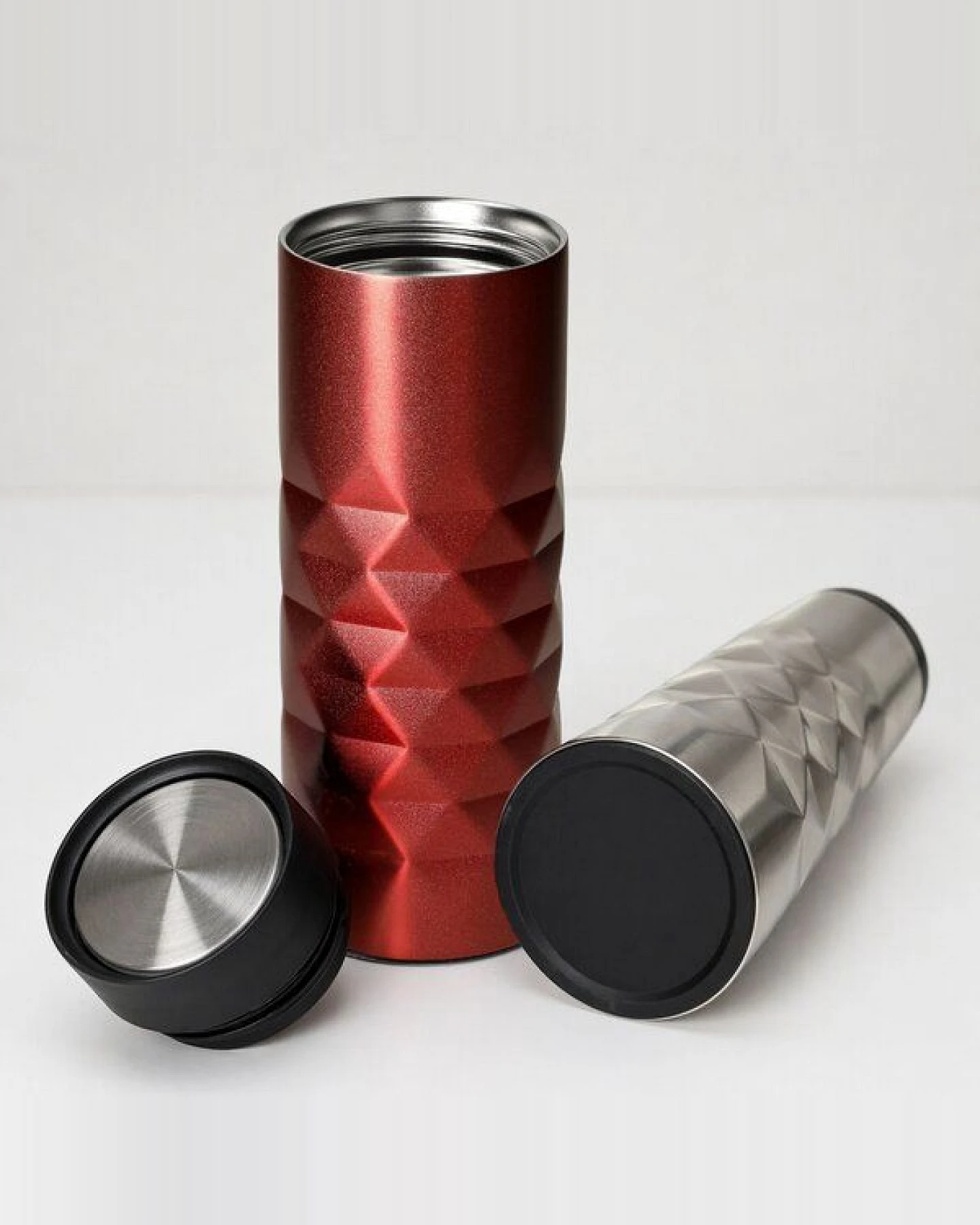 elasto Thermobecher 440 ml aus Edelstahl - doppelwandiger Kaffeebecher to go - auslaufsicherer Isolierbecher – Ansicht 2