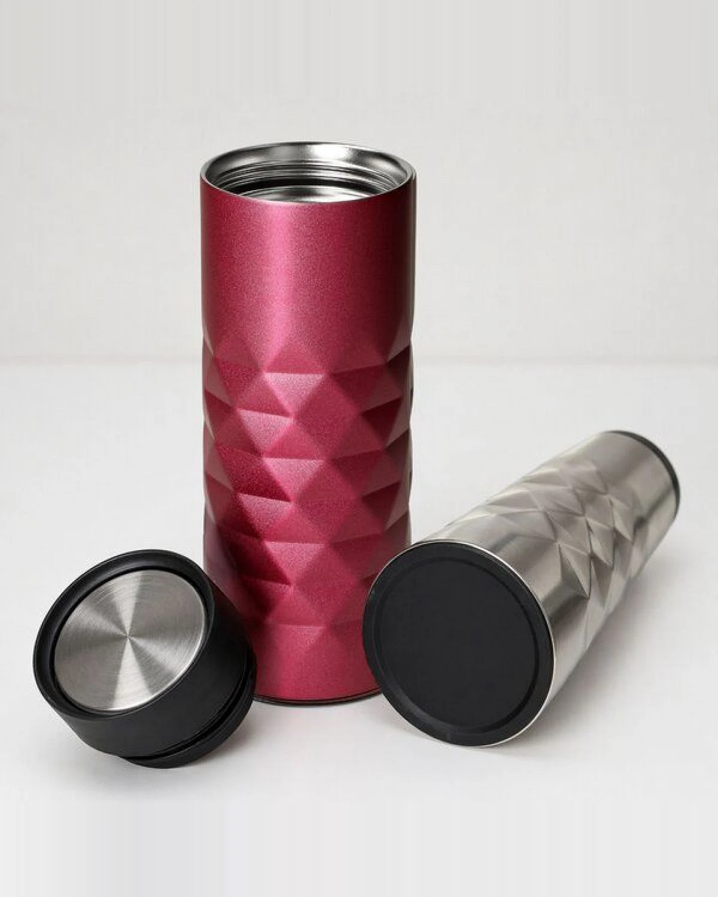 elasto Thermobecher 440 ml aus Edelstahl - doppelwandiger Kaffeebecher to go - auslaufsicherer Isolierbecher – Ansicht 2