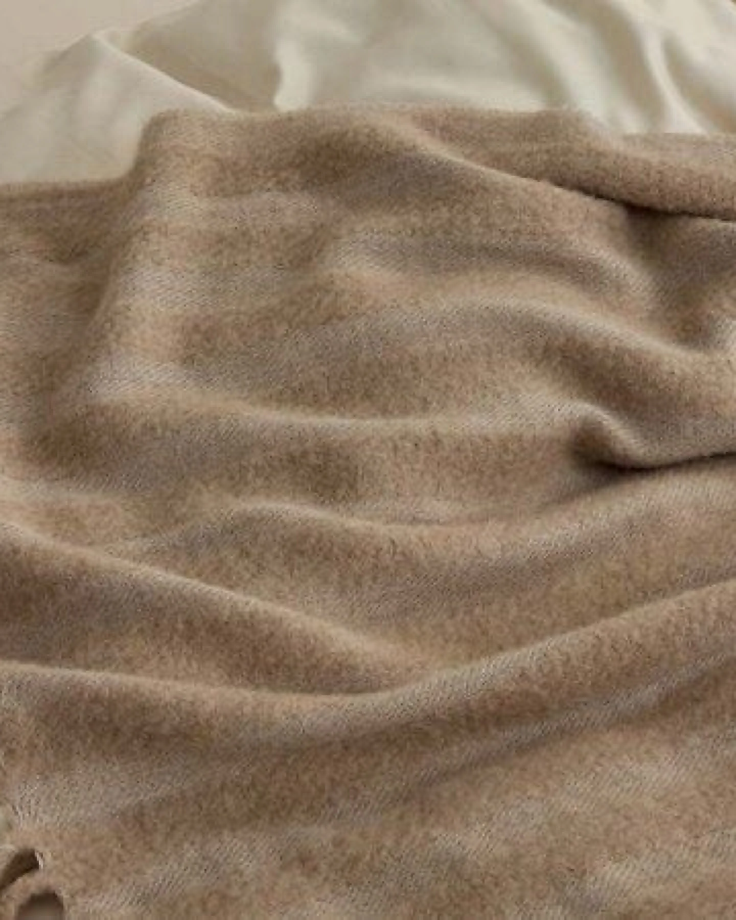 Yumeko Alpaka Decke Camel 130x200 cm – Ansicht 3