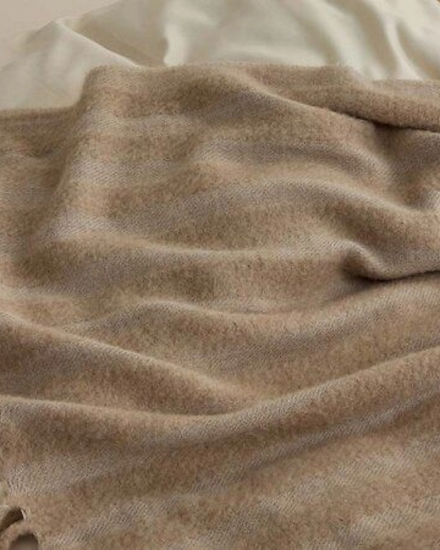 Yumeko Alpaka Decke Camel 130x200 cm – Ansicht 3
