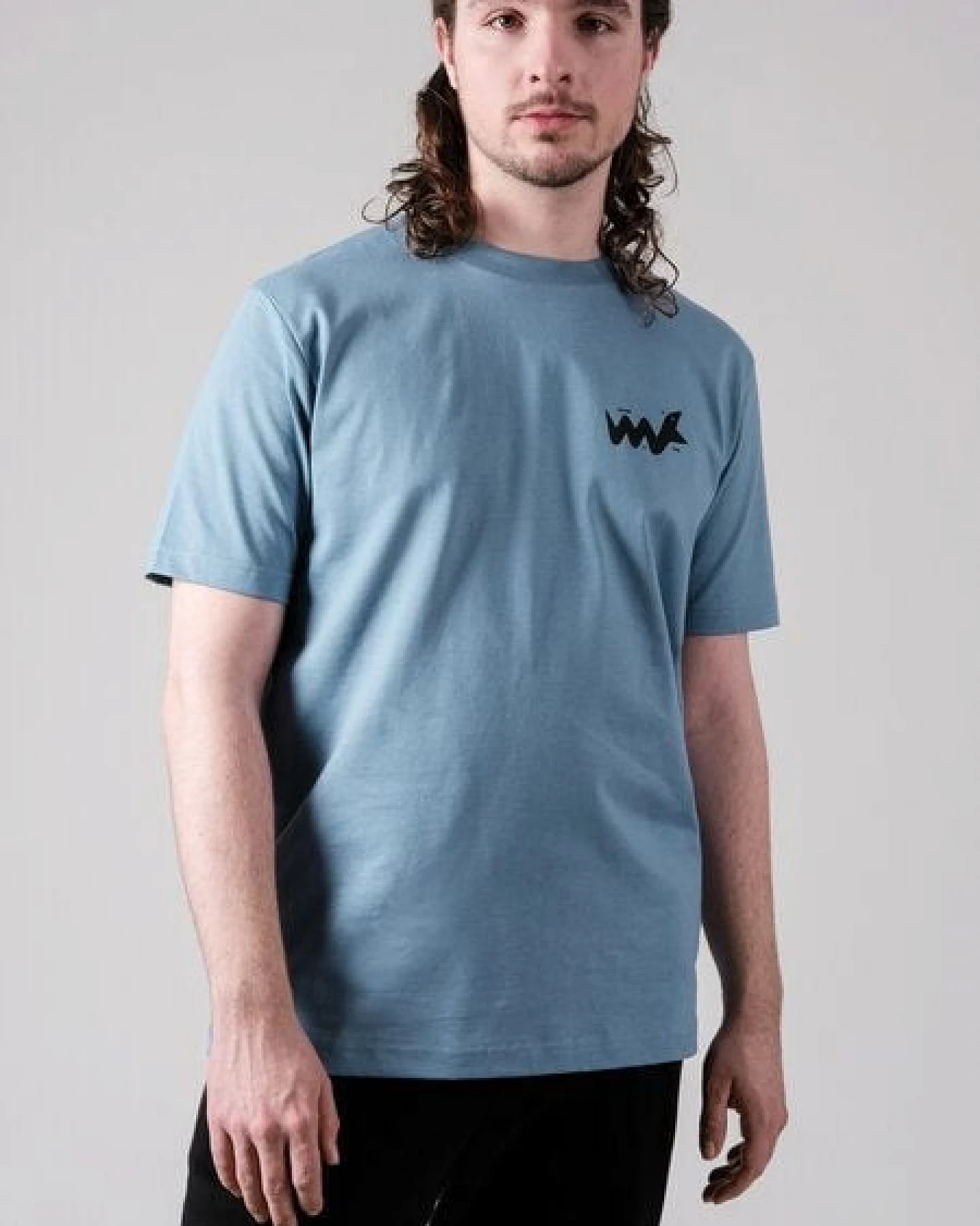 FANTASTIC REALITY STUDIOS SNAKE BOXY FIT T-SHIRT – Bio-Baumwolle, Unisex – Ansicht 4