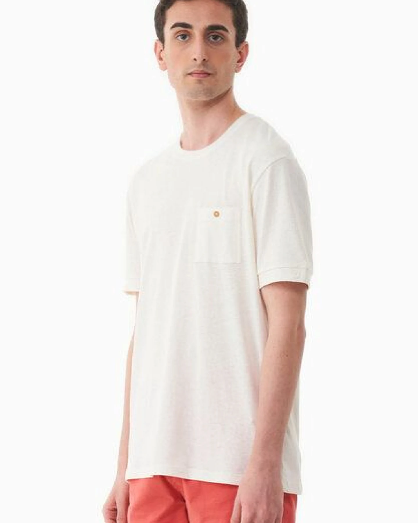 ORGANICATION T-Shirt aus Bio-Baumwolle und Leinen mit Brusttasche – Ansicht 4