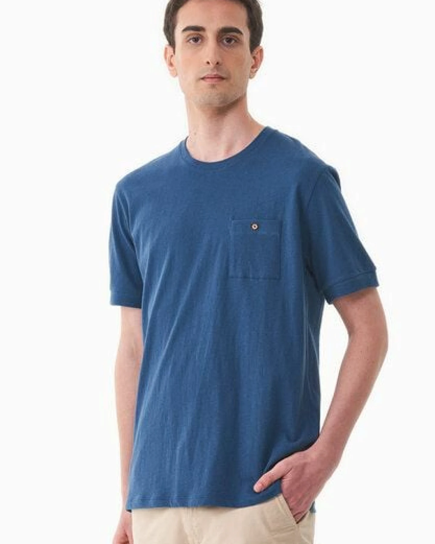 ORGANICATION T-Shirt aus Bio-Baumwolle und Leinen mit Brusttasche – Ansicht 4