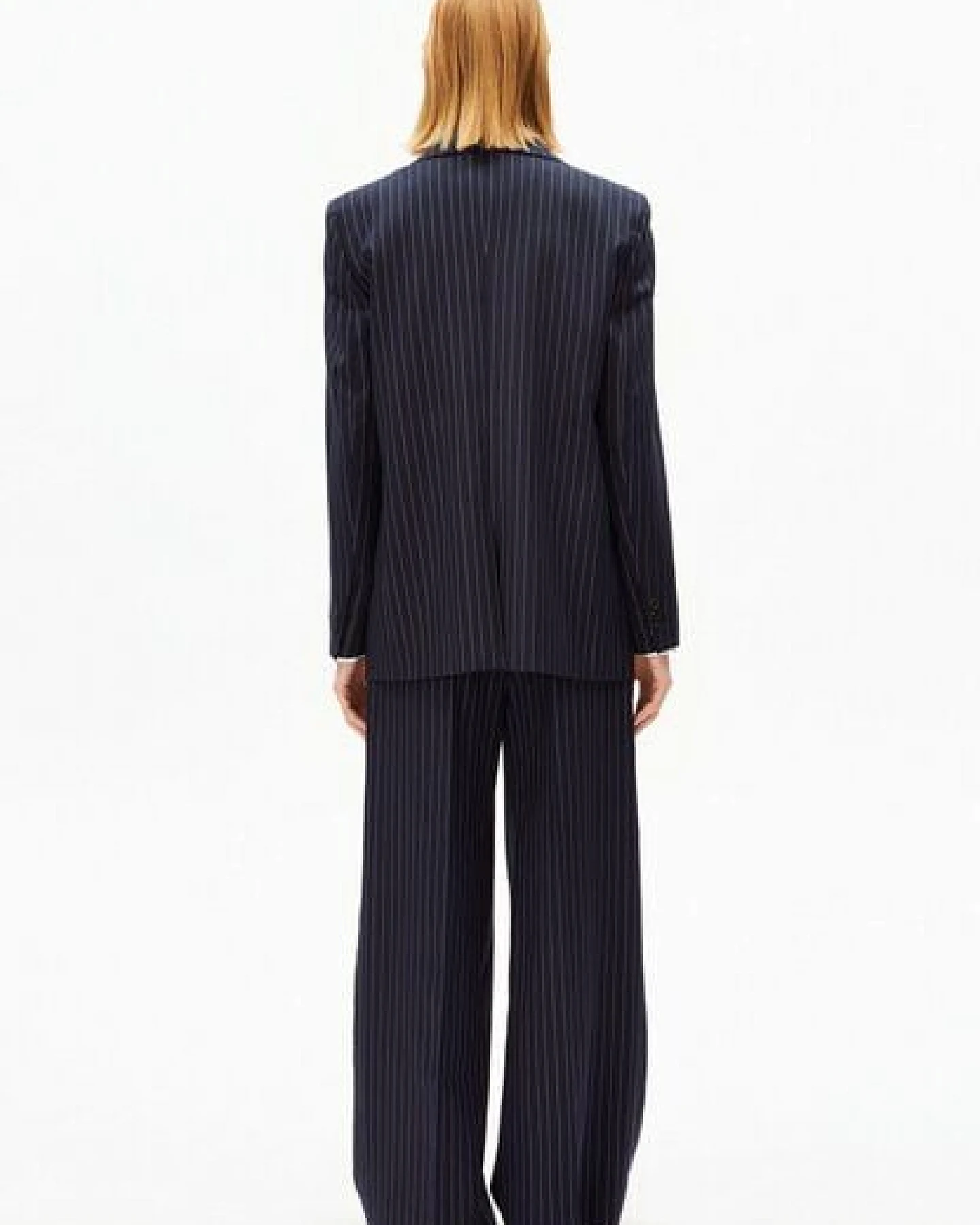 ARMEDANGELS PINSTRIPE MIKULAA Damen Blazer aus TENCEL Lyocell Mix – Ansicht 2