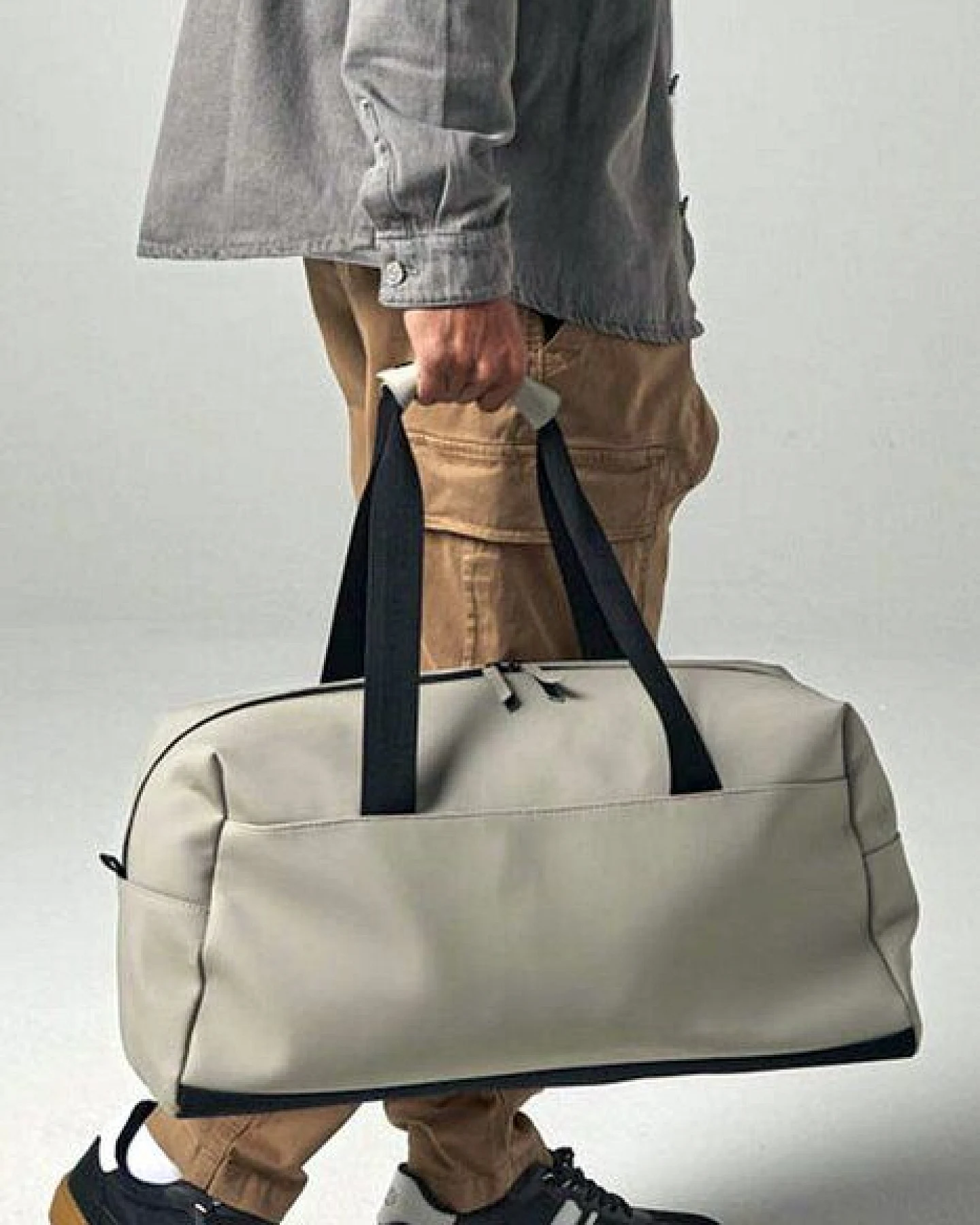 BagBase Moderne Reisetasche / Sporttasche Weekender aus recyceltem Polyester – Ansicht 2