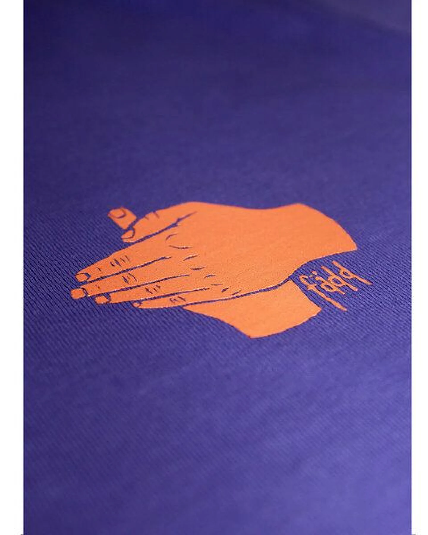 FÄDD Herren T-Shirt Rundhals Bio-Baumwolle falsch versteckter Fiedler lila – Ansicht 4