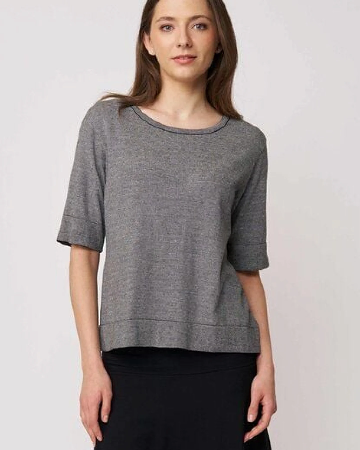 LANA Organic leichter Strickpulli für Damen, Modell Nicole – Ansicht 2