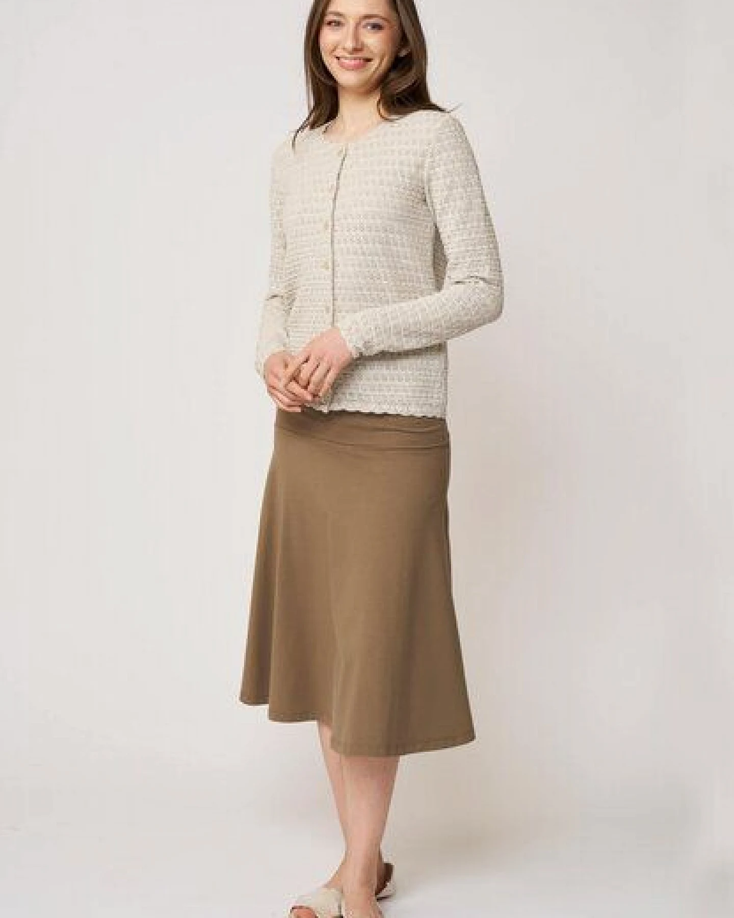 LANA Organic Strickjacke für Damen, Modell Marcelina – Ansicht 2