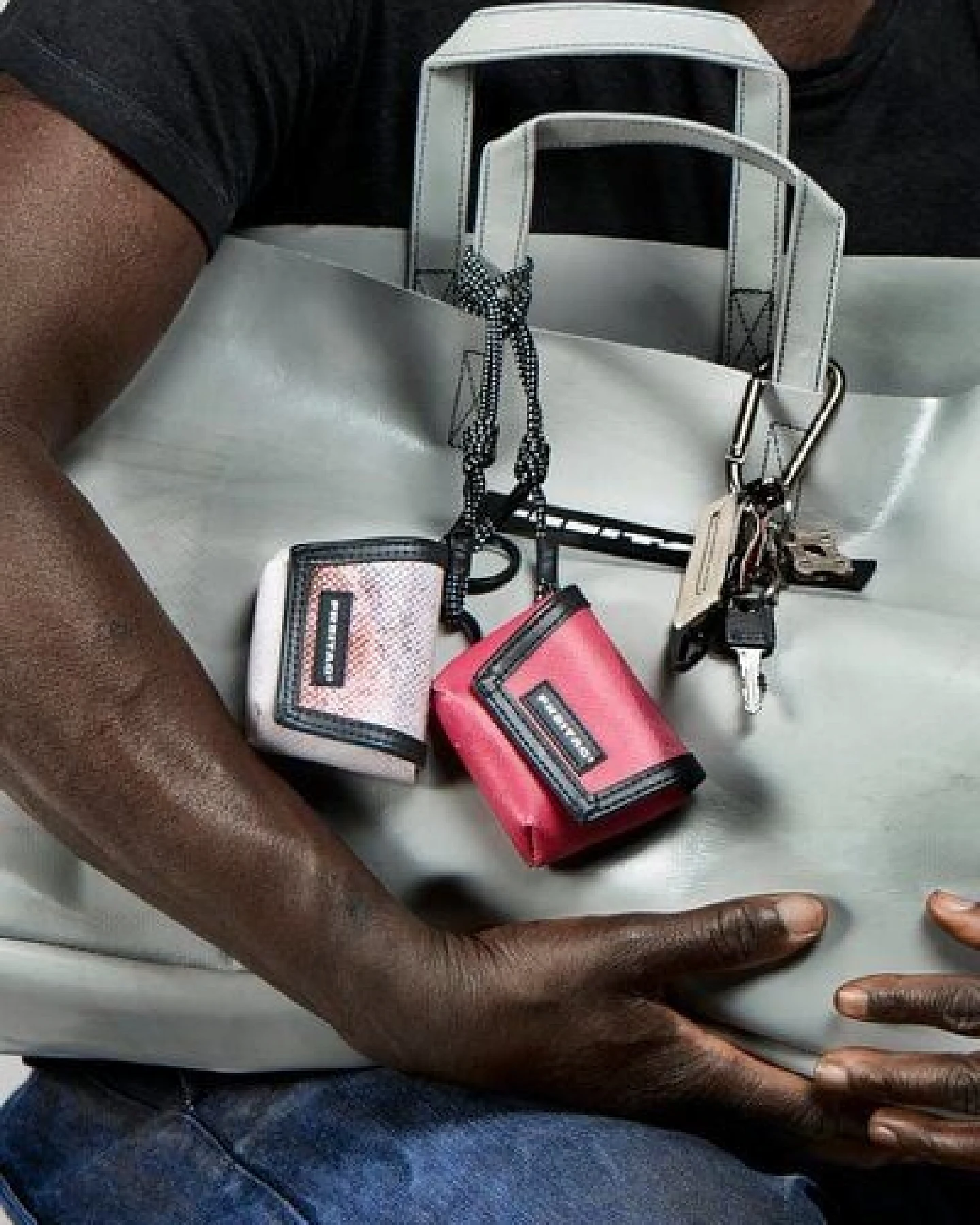 Freitag Tasche - F213 MINI MESSENGER - red white – Ansicht 2