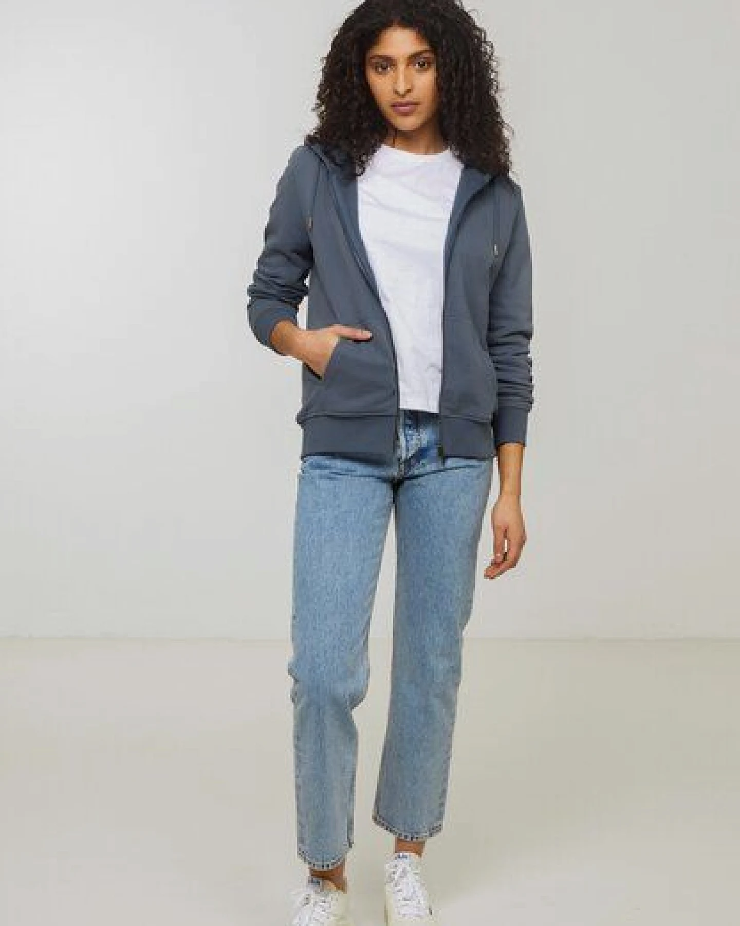 Damen Sweatjacke aus Bio-Baumwolle - DAHLIA - recolution – Ansicht 2