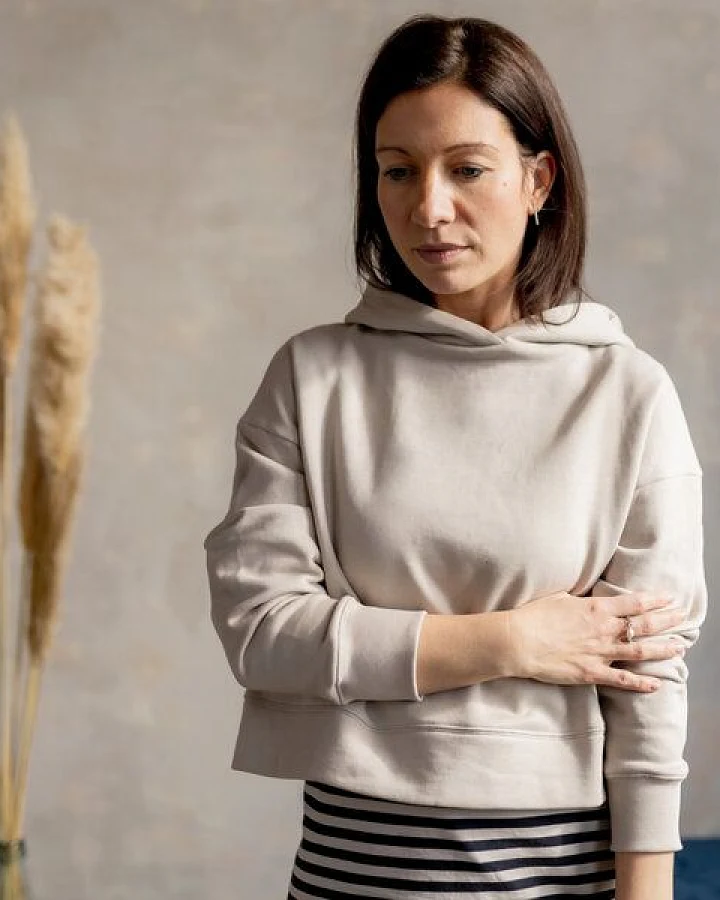 simply love it. Cropped Hoodie aus reiner Bio-Baumwolle