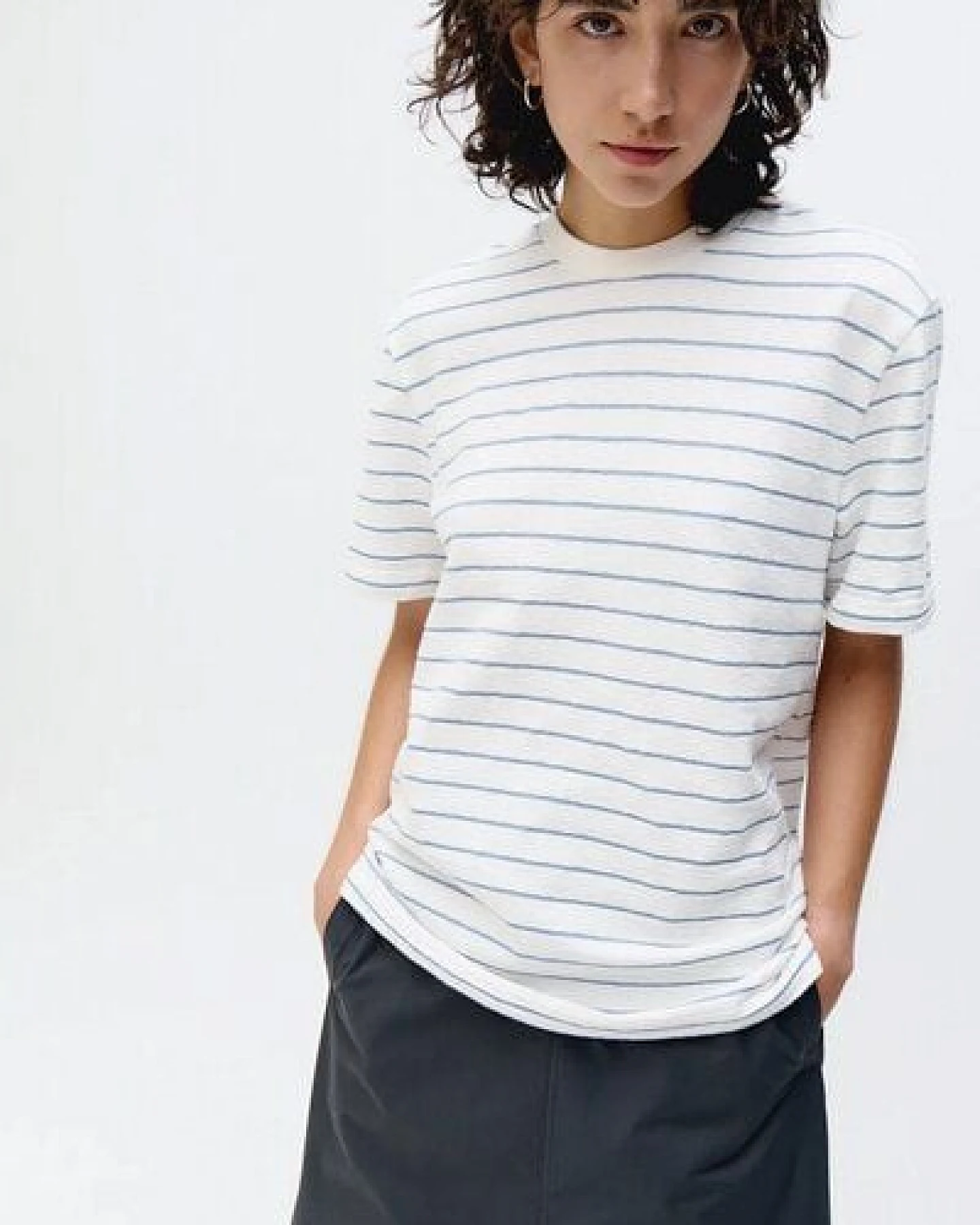 Unfeigned - Basic T-Shirt Terry – Ansicht 2