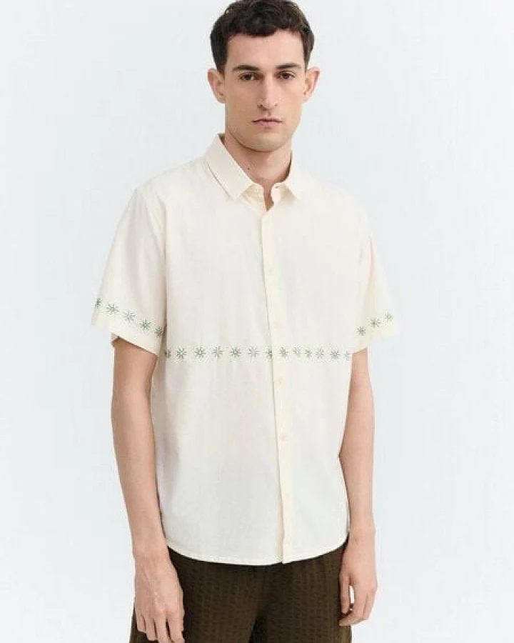 Produktseite: thinking mu Herren Shirt - Embroidery Tom - aus Bio-Baumwolle