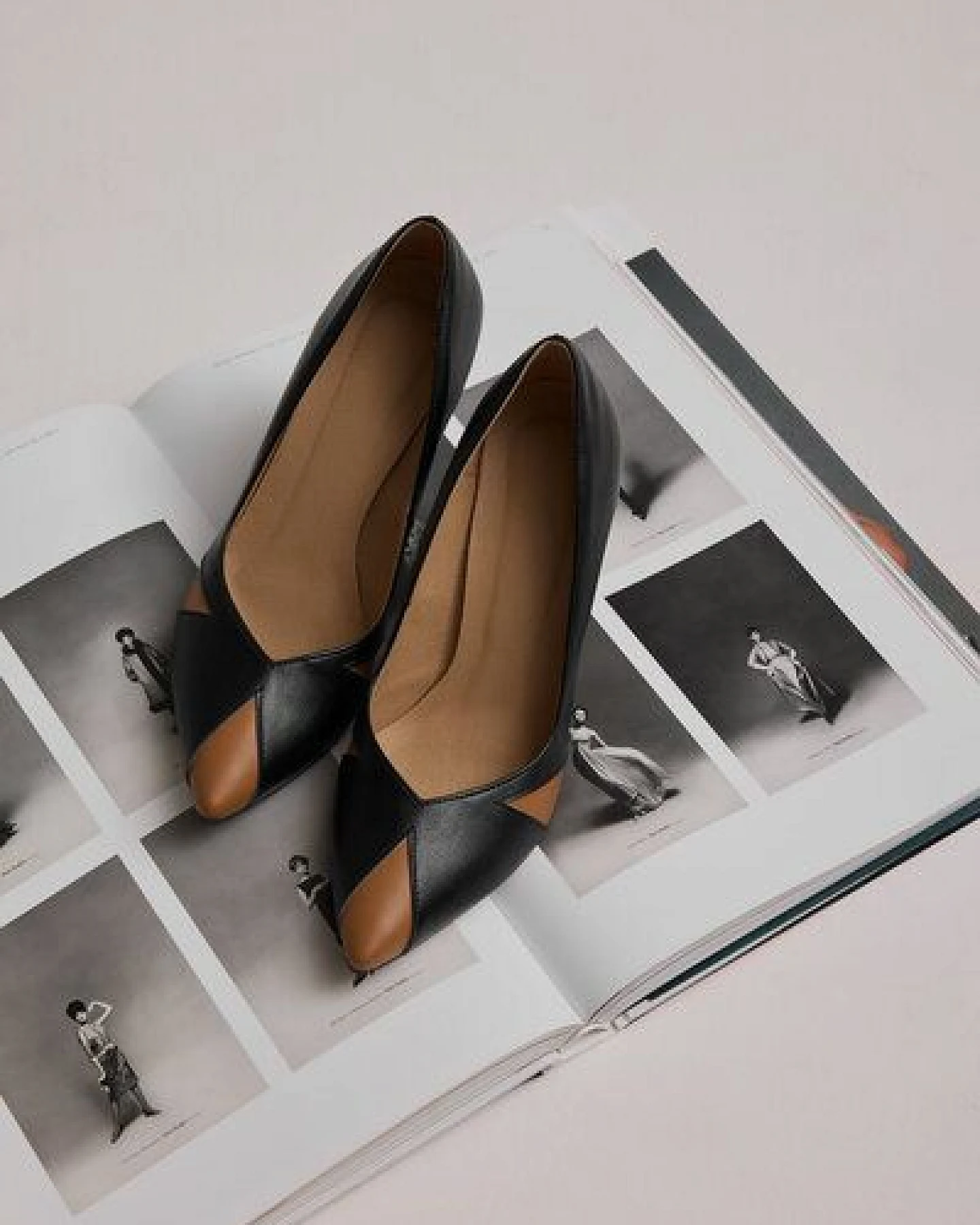 AGAZI IVO black & caramel – vegan heels made from mushroom and corn & wheat leather – Ansicht 4