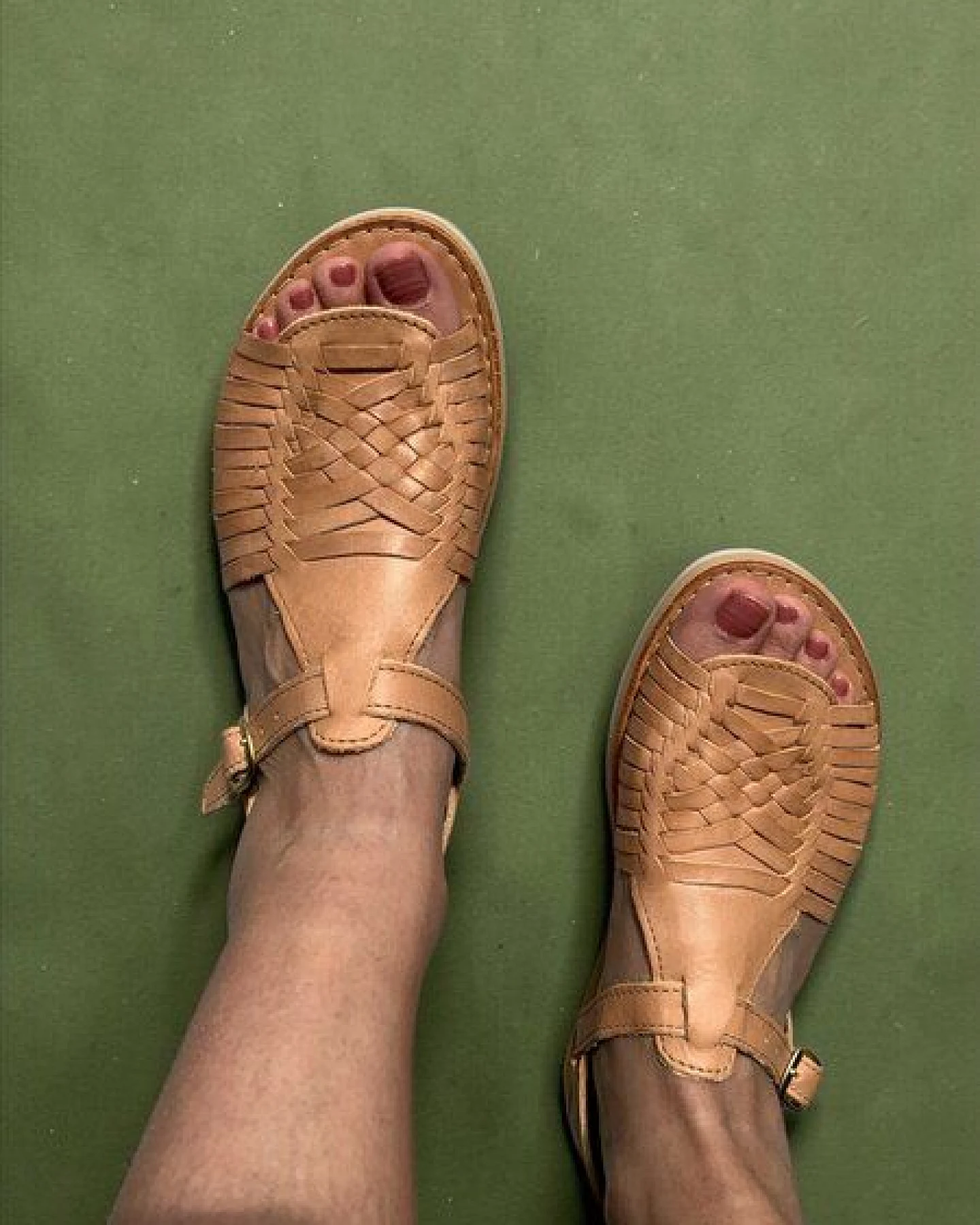Salt and Sohle Leder Huarache Sandalen für Damen – Ansicht 3