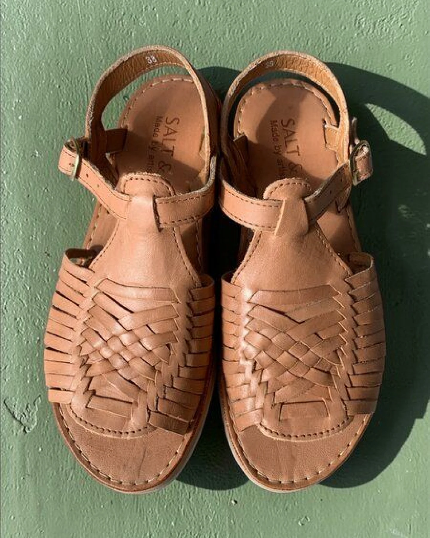 Salt and Sohle Leder Huarache Sandalen für Damen – Ansicht 4